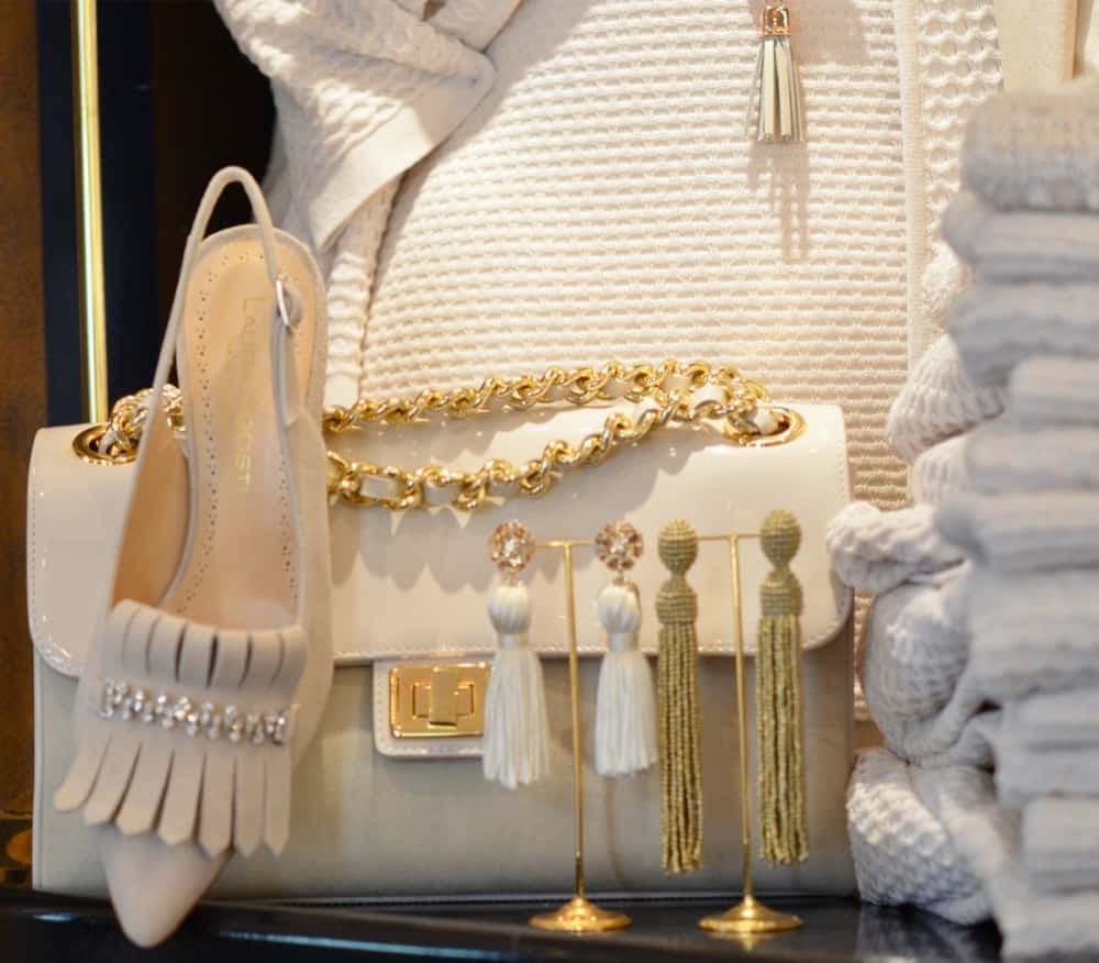 1A5C06B6 9DFB 4F55 9835 BE643C1DEB4E 1 201 A Res (1) sjieke grote maten kleding, shawls, le tricot perugia, barbara kessels, maison common, wolford, natan verkrijgbaar bij Modici Laren, hoeden, Luxe merken, liola mode, nvsco, bont, avondjapon, exclusieve damesmode, Sieraden, rolf schulte, thomas rath, grote maten mode, gala, dameskleding, Dameskleding Laren, stizzoli, seductive mode, mode voor bruidsmoeders, avond, laren, avondjurk, bm damesschoenen, katharina von braun, bruidsmoeder mode, Nino Colombo, winkels laren, damesmode, galajurken, bm comfortabel, michele mode, bureau accessoires, moeder van de bruidegom, feestkleding, loro piana, escada mode, michele broeken, gelegenheidskleding, luxe modewinkels, schoenen, stizzoli mode, katharina v braun, barbara kessels mode, exclusieve merken