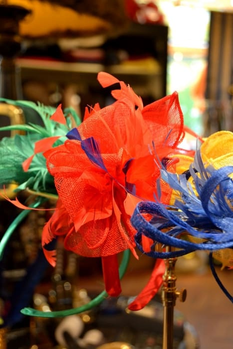 Haartoeven, Haarkammen Bij Modici Damesmode In Laren Nh Haartoeven, Haarkammen Bij Modici Damesmode In Laren Nh