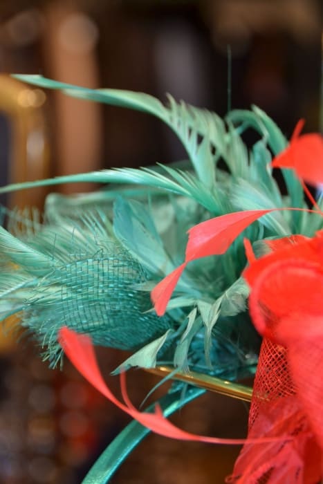 Haartoeven, Haarkammen Bij Modici Damesmode In Laren Nh Haartoeven, Haarkammen Bij Modici Damesmode In Laren Nh