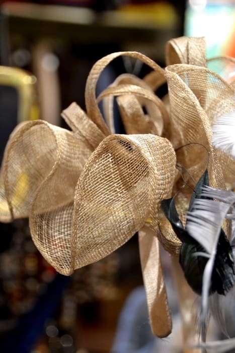 Haartoeven, Haarkammen Bij Modici Damesmode In Laren Nh Haartoeven, Haarkammen Bij Modici Damesmode In Laren Nh