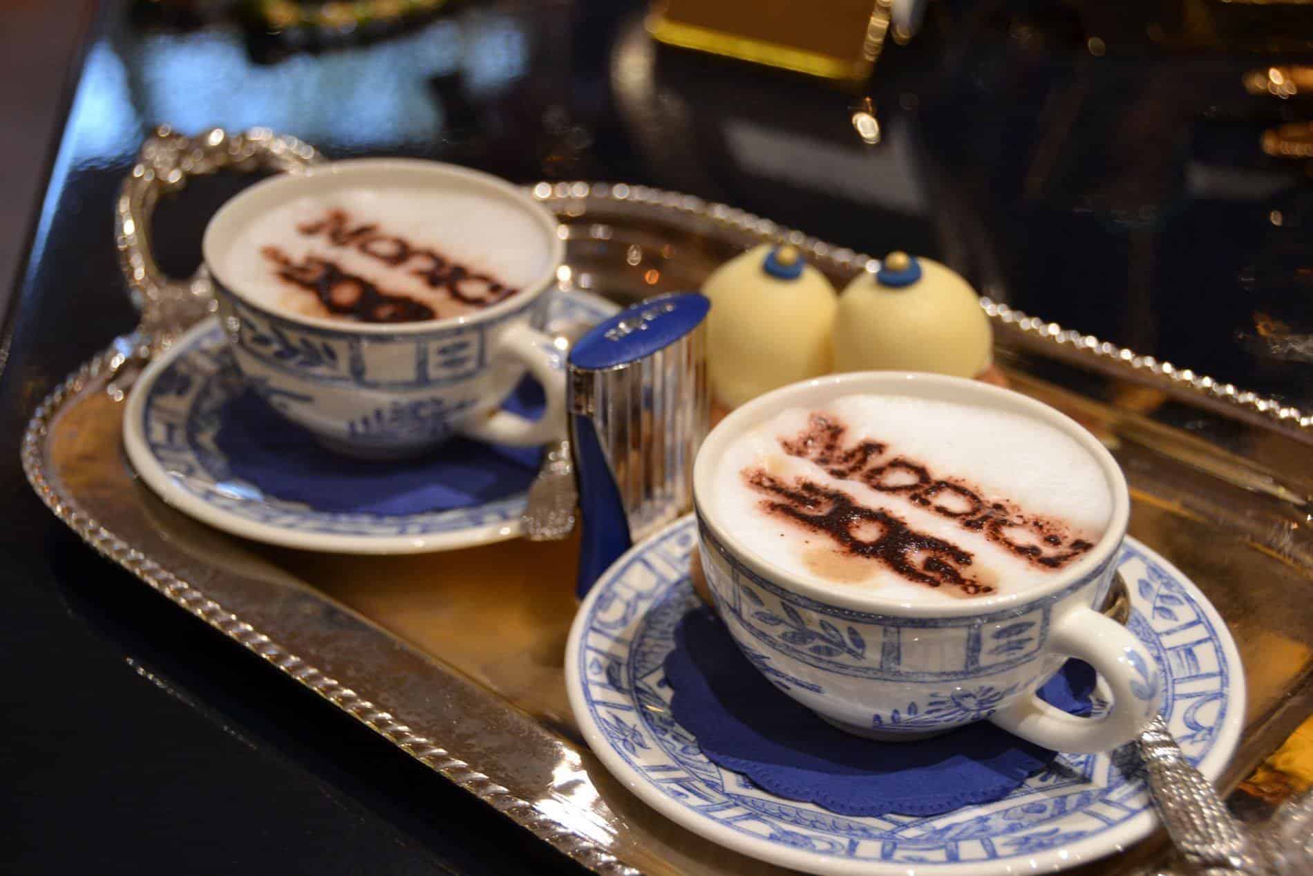 Koffie bij Modici Damesmode Laren Koffie bij Modici Damesmode Laren