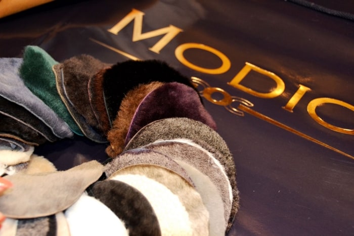 Lammy coat jas Modici damesmode Laren Nh Gooi – Op maat gemaakt Lammy coat jas Modici damesmode Laren Nh Gooi - Op maat gemaakt