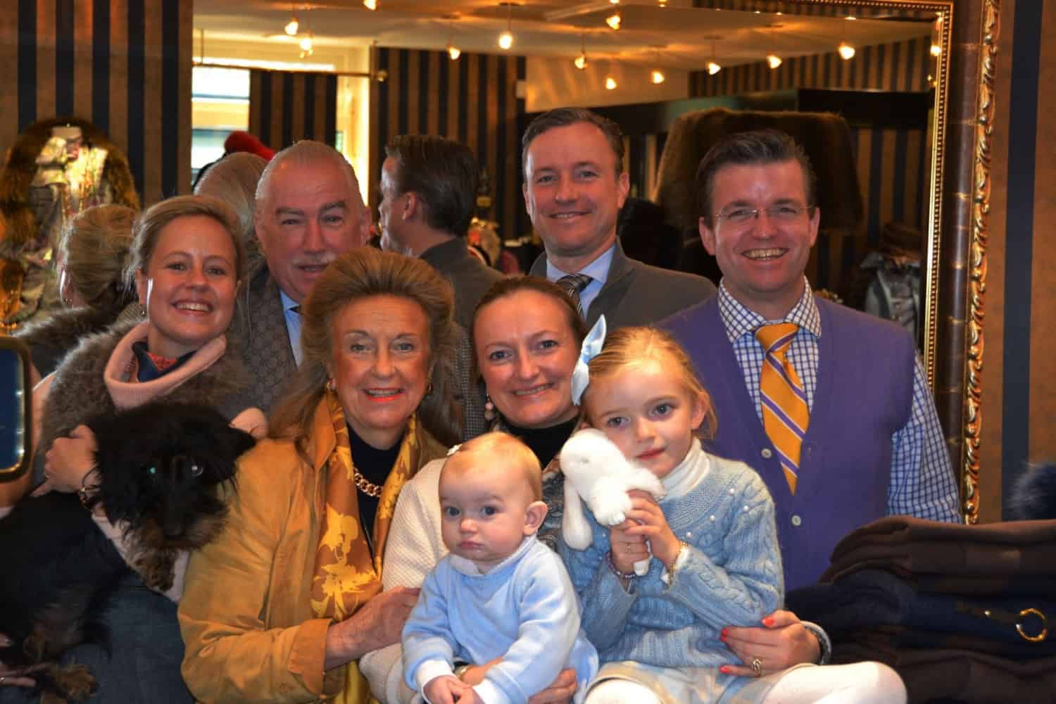 Damesmodewinkel Modici in Laren Nh – Familie bedrijf met persoonlijke service Damesmodewinkel Modici in Laren Nh - Familie bedrijf met persoonlijke service